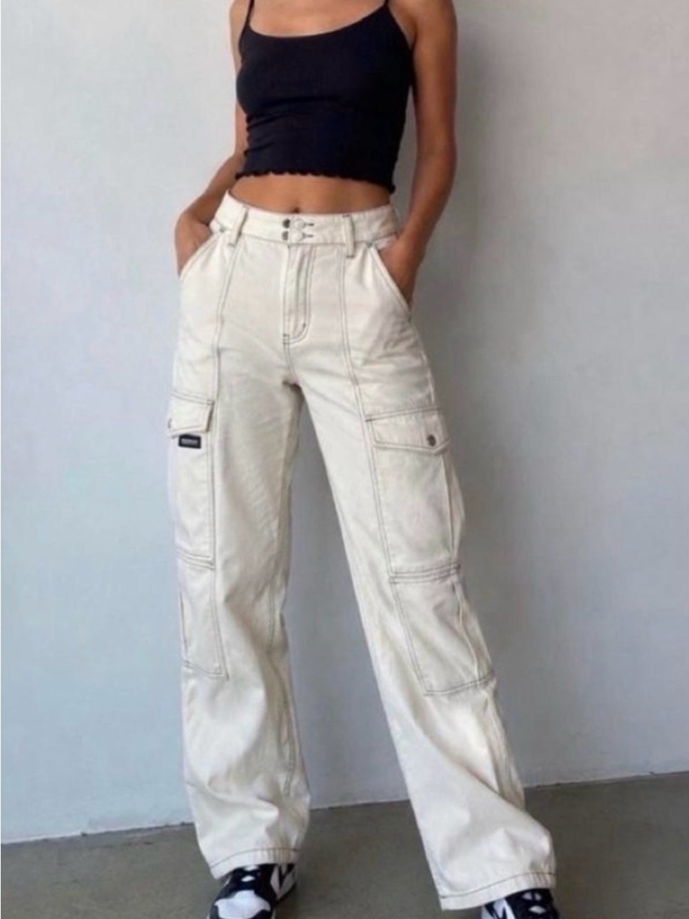 BDG Urban Outfitters Relaxed Skate Cargo Jeans Cream High Rise Size 27